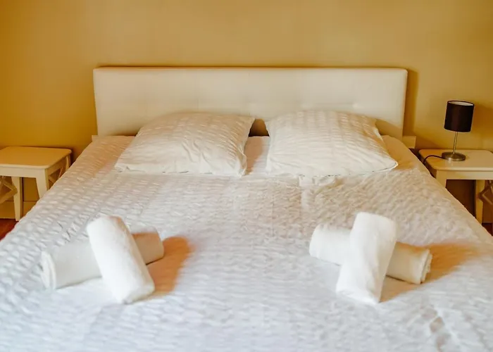 La Cour Aux Puits Holiday home Honfleur